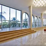 Caravia 4*