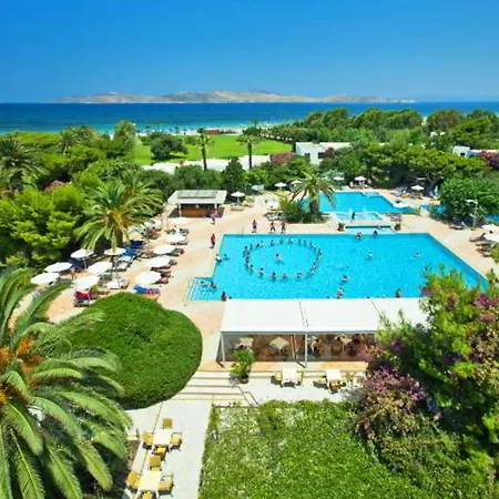 Caravia Resort