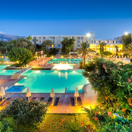 Resort Caravia 4*