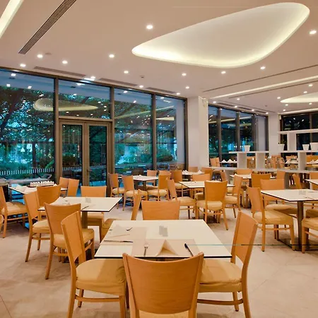 Resort Caravia 4*