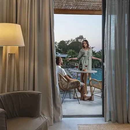 Caravia Resort