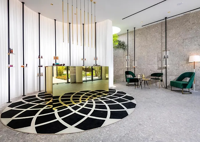 卡拉维尔海滩酒店 度假村 马尔马里