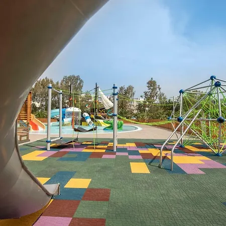 Caravia Semesteranläggning (resort) 4*